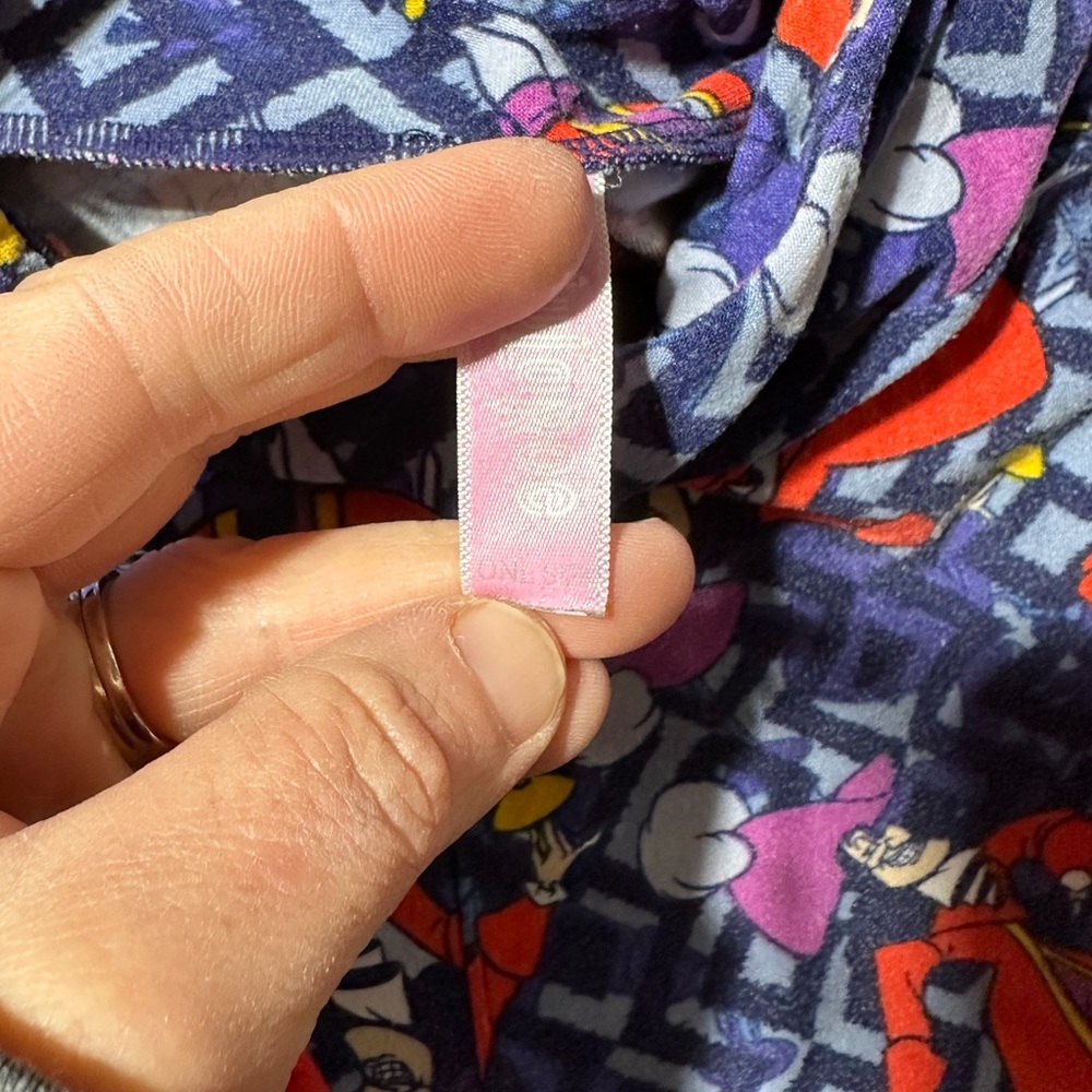 Disney Lularoe  Leggings . Size OS